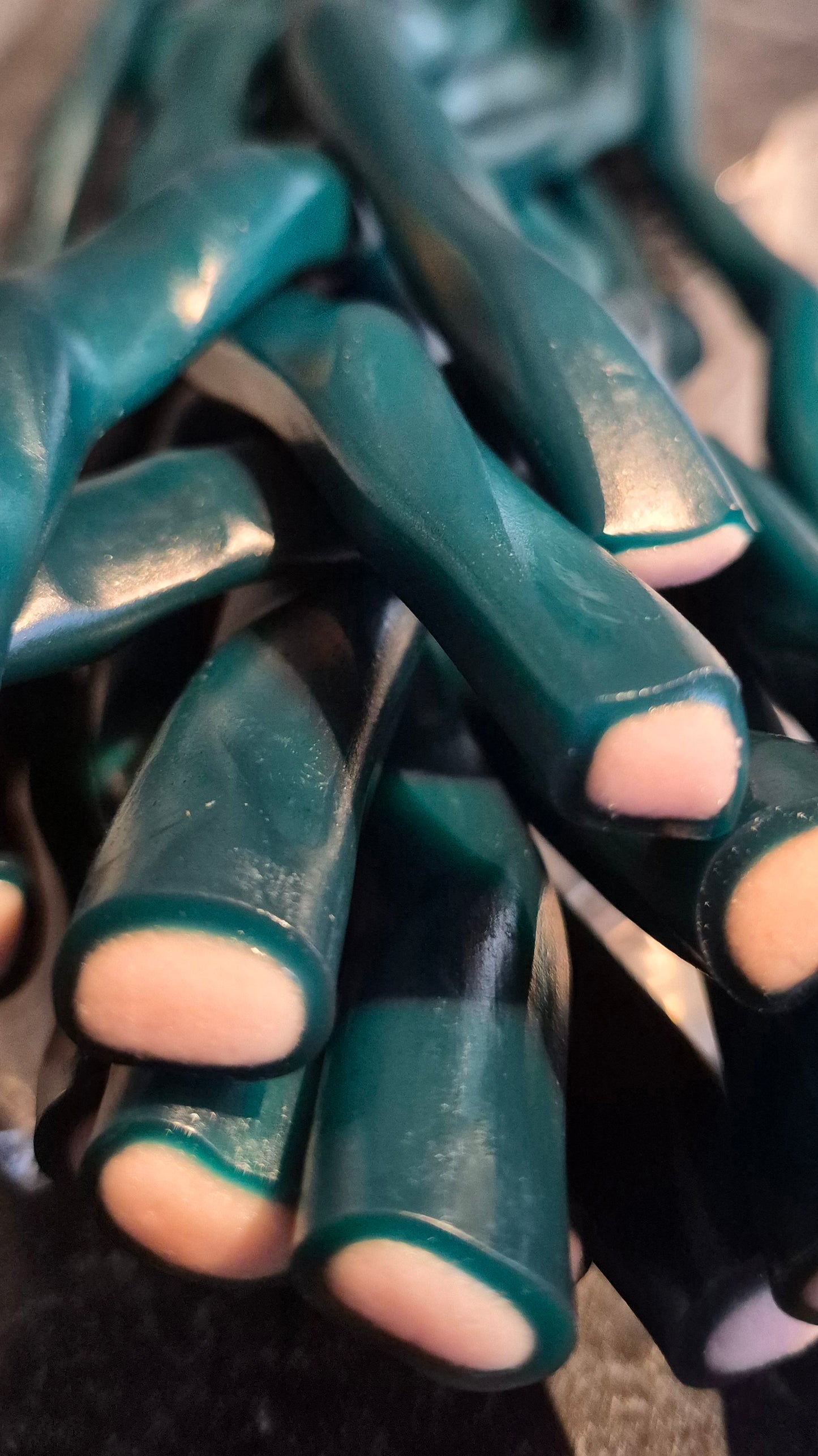 Bubblegum flavour GIANT Cable